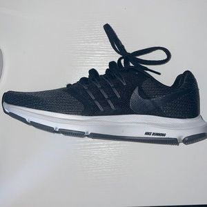 Women’s nike shoes